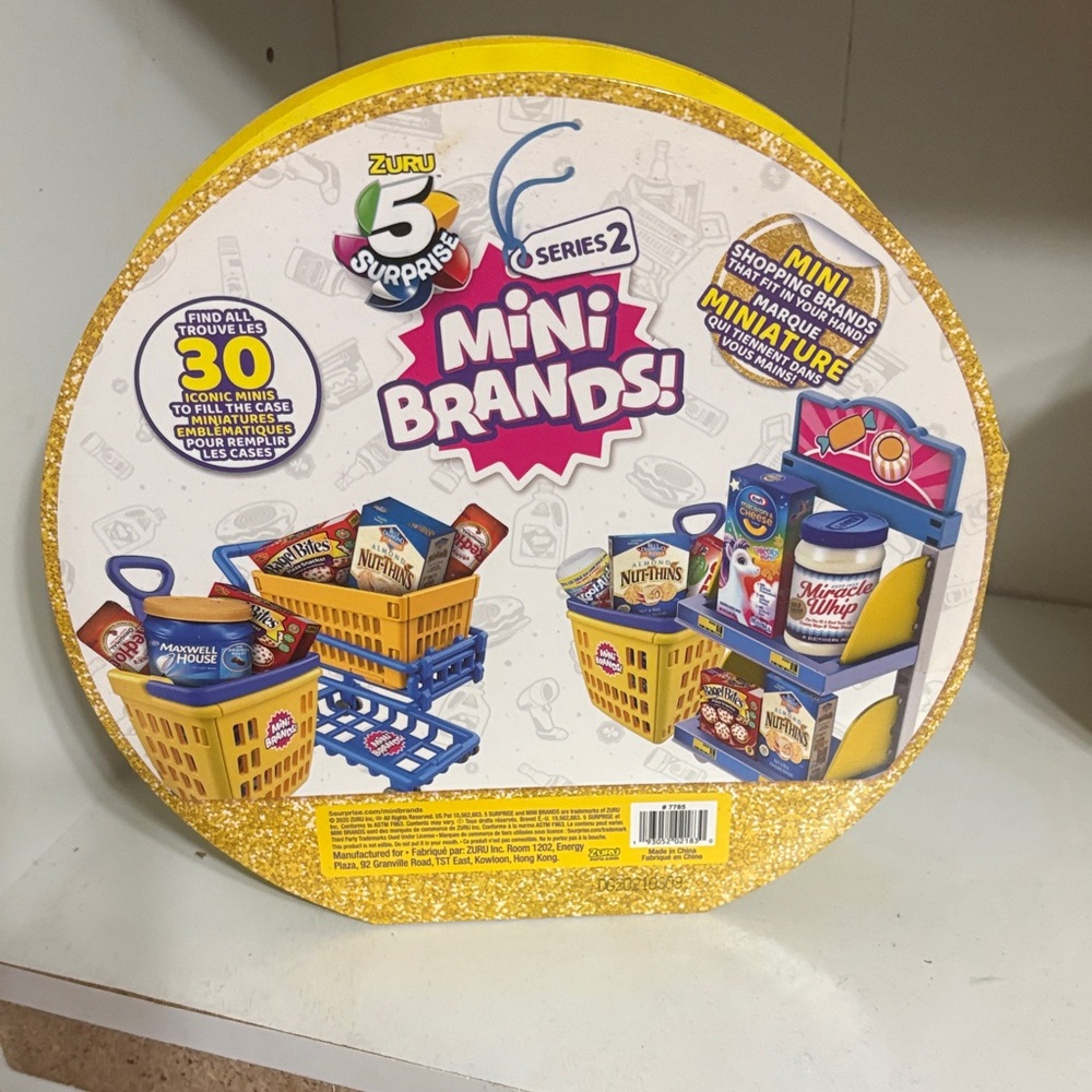 Mini brands collector case - Picture 3 of 10
